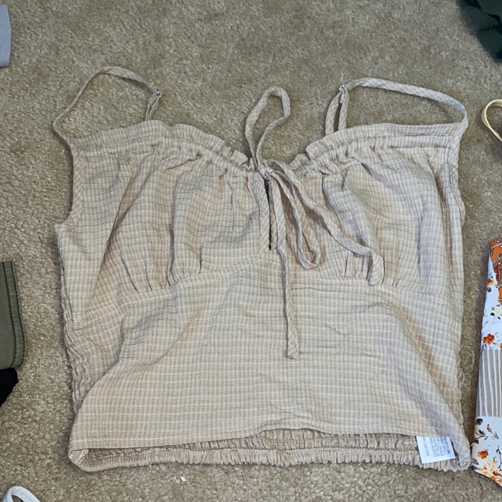 Crop top